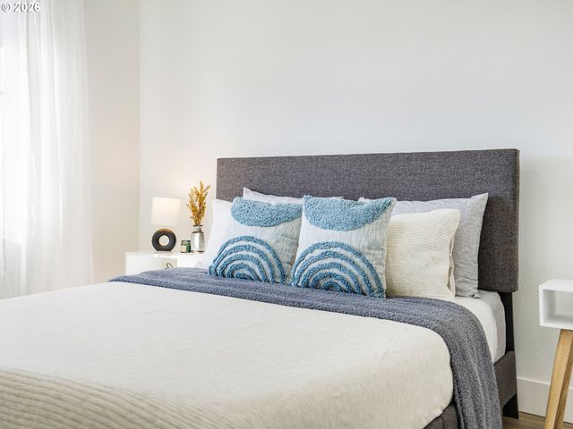 2402 Ne 96TH St, Vancouver, WA 98665