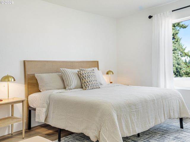 2402 Ne 96TH St, Vancouver, WA 98665