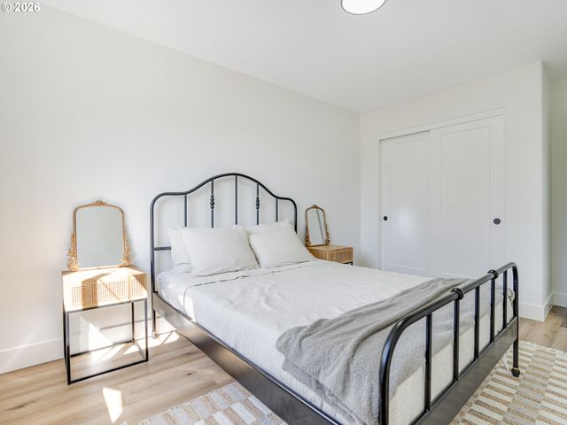 2402 Ne 96TH St, Vancouver, WA 98665