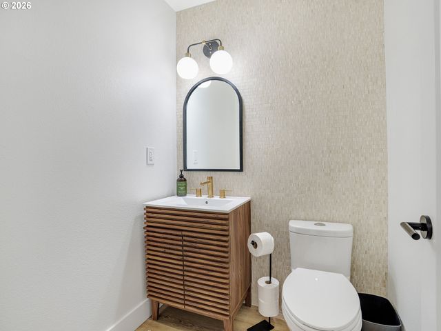 2402 Ne 96TH St, Vancouver, WA 98665