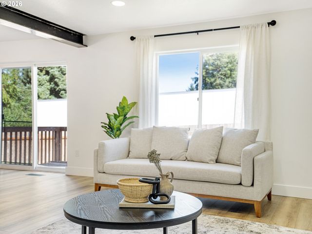 2402 Ne 96TH St, Vancouver, WA 98665