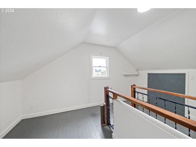 2514 Ne 102ND Ave, Portland, OR 97220