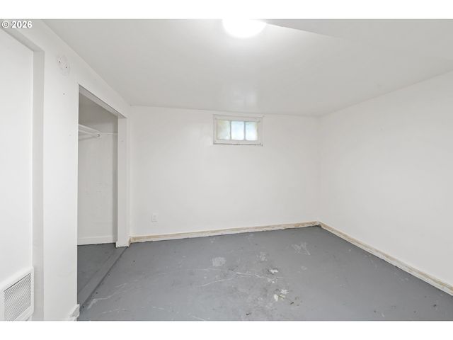 2514 Ne 102ND Ave, Portland, OR 97220