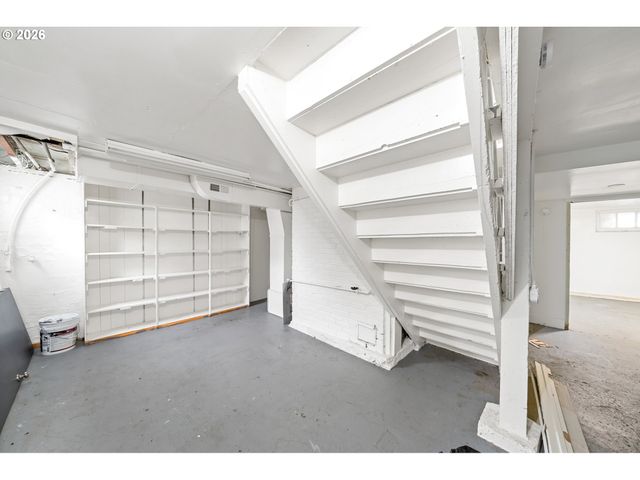 2514 Ne 102ND Ave, Portland, OR 97220