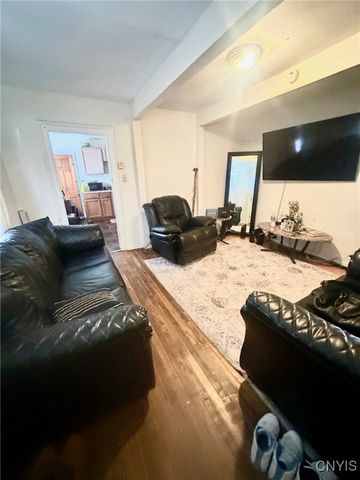 136 Lakeview Avenue 2, Syracuse, NY 13204