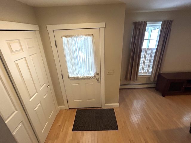 25 Stannard Drive, Essex, VT 05452