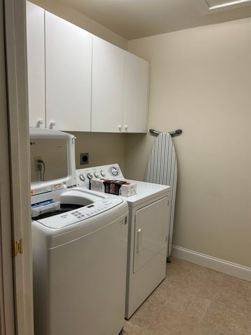 25 Stannard Drive, Essex, VT 05452