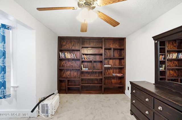 3519 Hazelhurst Avenue, Toledo, OH 43612