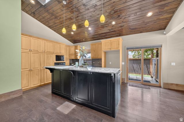 3200 E 3900 S, Holladay, UT 84124