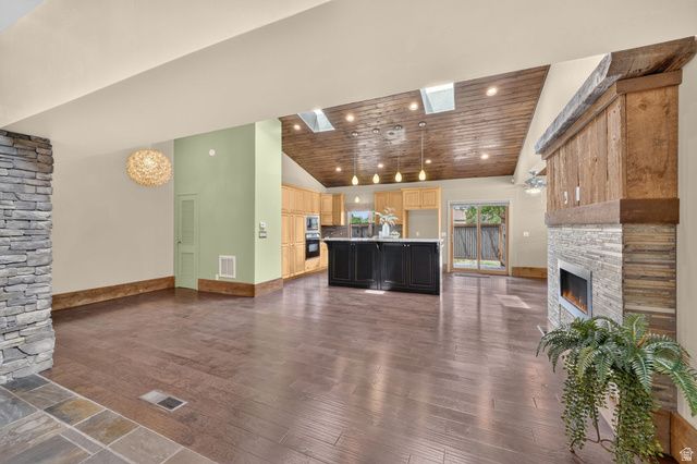 3200 E 3900 S, Holladay, UT 84124