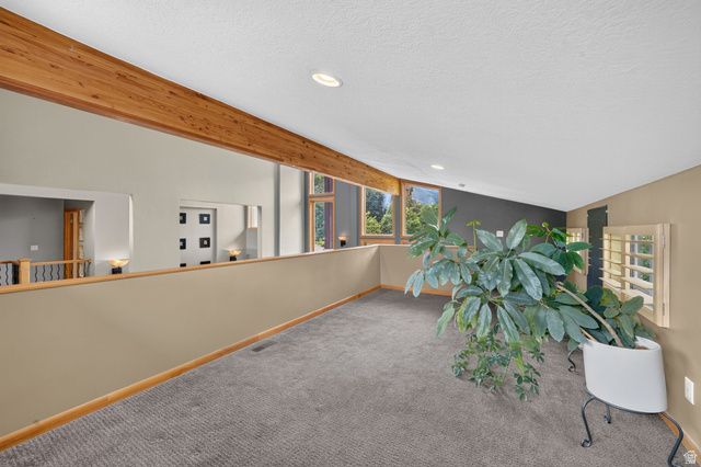 3200 E 3900 S, Holladay, UT 84124