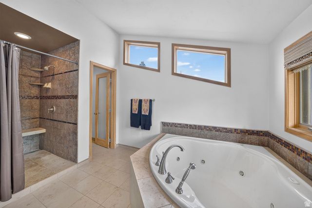 3200 E 3900 S, Holladay, UT 84124