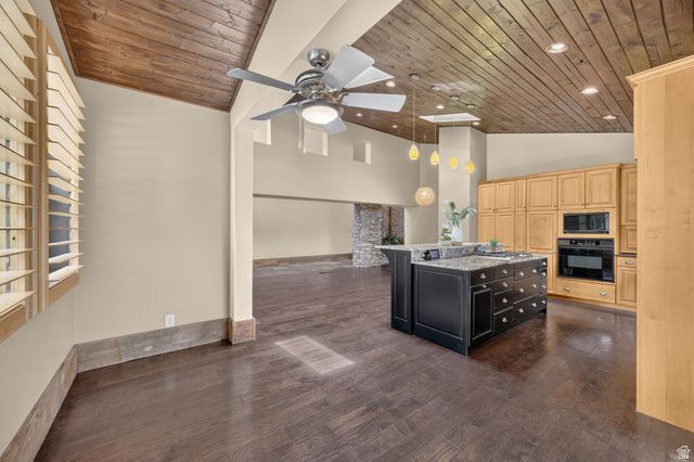 3200 E 3900 S, Holladay, UT 84124
