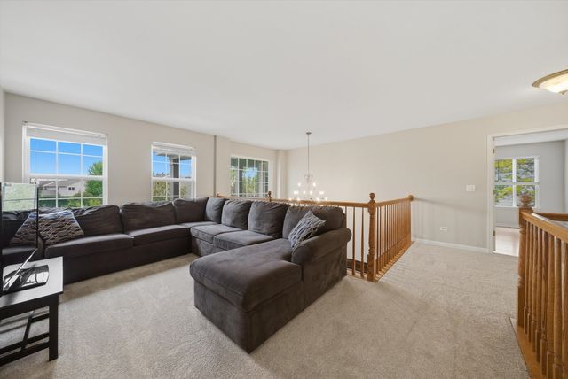 6814 Homestead Drive, Mchenry, IL 60050