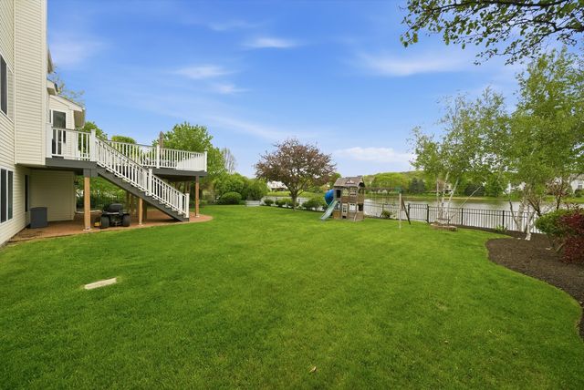 6814 Homestead Drive, Mchenry, IL 60050