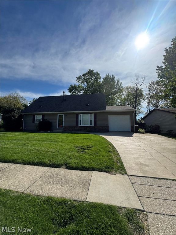 501 Tammery Drive, Tallmadge, OH 44278