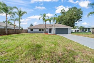 434 Barcelona Road SE, Palm Bay, FL 32909