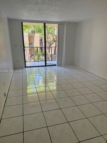 14221 N Kendall Dr 211C, Miami, FL 33186