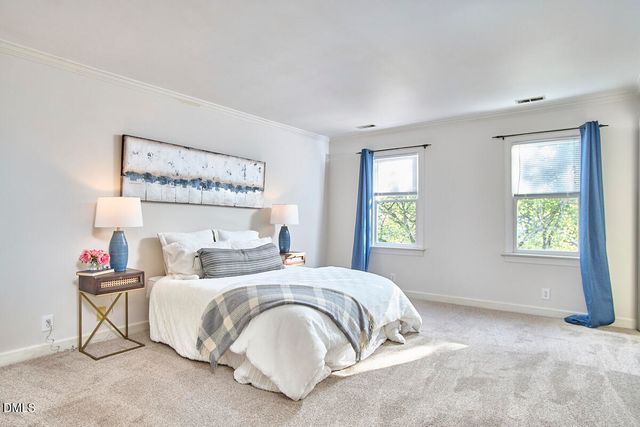 1009 Sunny Brae Court, Apex, NC 27502