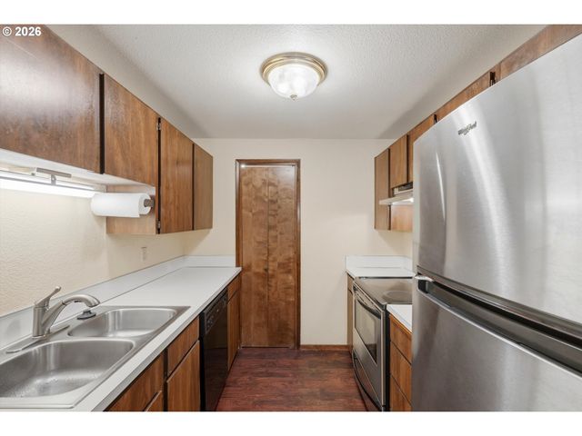 1100 N MERIDIAN St 43, Newberg, OR 97132