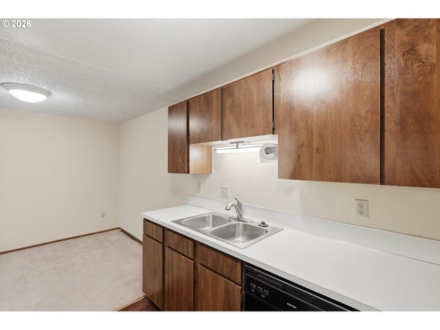 1100 N MERIDIAN St 43, Newberg, OR 97132