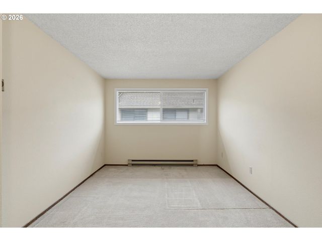 1100 N MERIDIAN St 43, Newberg, OR 97132