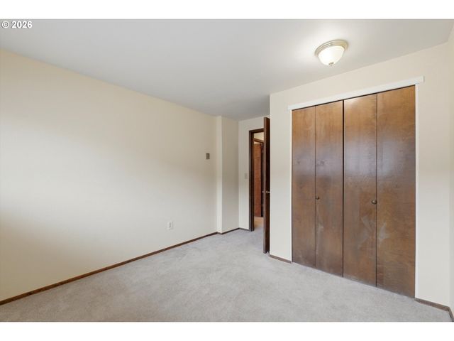 1100 N MERIDIAN St 43, Newberg, OR 97132