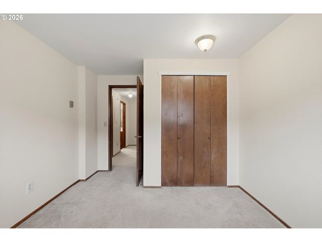 1100 N MERIDIAN St 43, Newberg, OR 97132