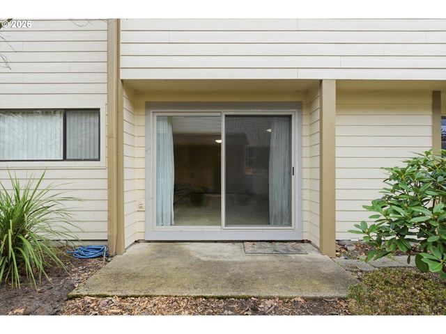 1100 N MERIDIAN St 43, Newberg, OR 97132