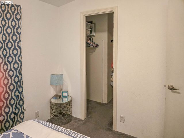 550 S STATE St 115, Sutherlin, OR 97479