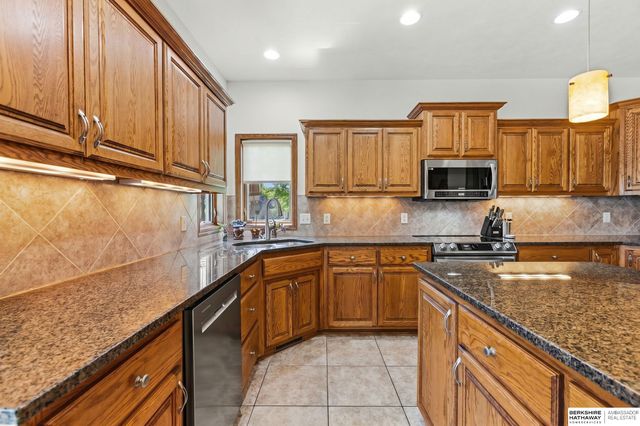 1244 Skyline Drive, Blair, NE 68008