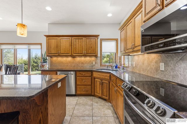 1244 Skyline Drive, Blair, NE 68008