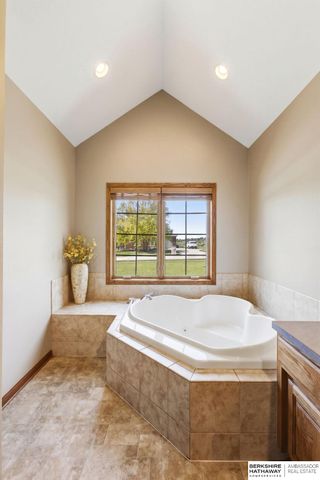 1244 Skyline Drive, Blair, NE 68008