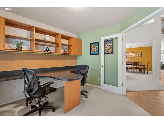 16050 Nw HACKNEY Dr, Portland, OR 97229