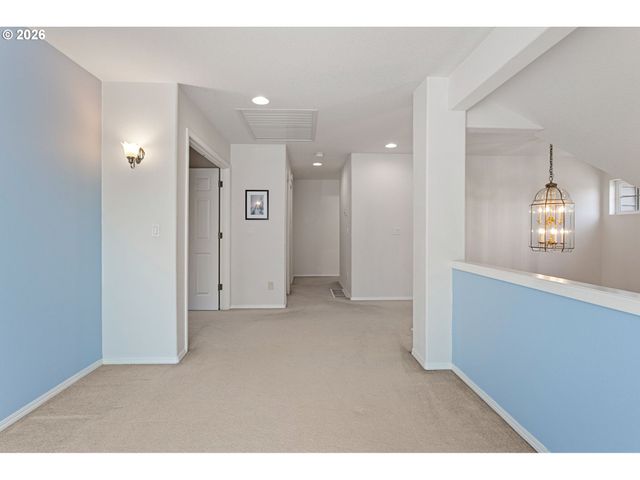 16050 Nw HACKNEY Dr, Portland, OR 97229