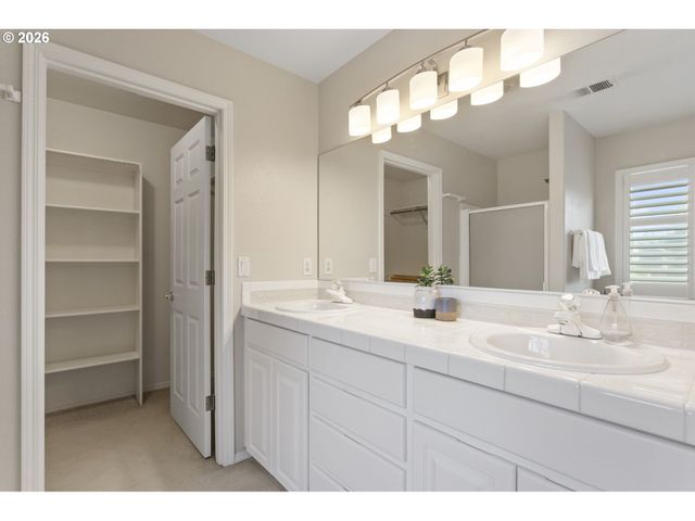 16050 Nw HACKNEY Dr, Portland, OR 97229