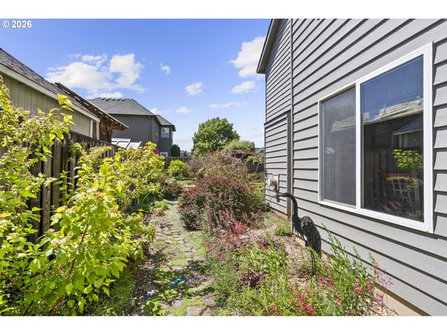 16050 Nw HACKNEY Dr, Portland, OR 97229