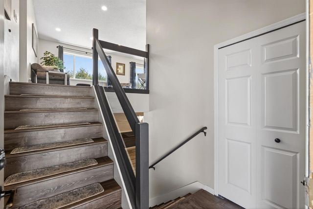 10597 61st Street NE, Albertville, MN 55301