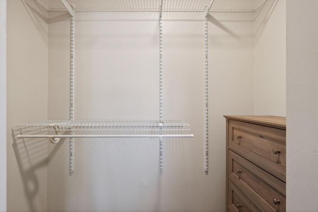 10597 61st Street NE, Albertville, MN 55301