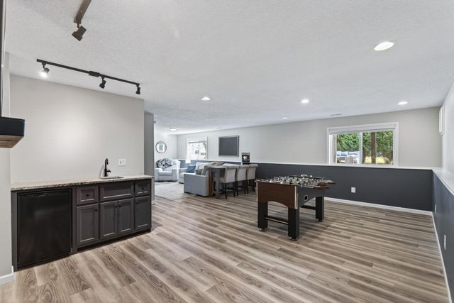 10597 61st Street NE, Albertville, MN 55301