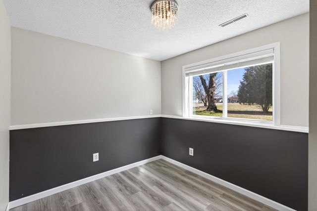 10597 61st Street NE, Albertville, MN 55301