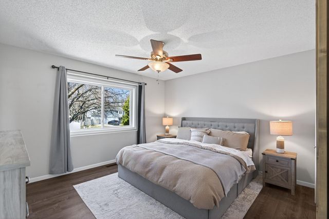 10597 61st Street NE, Albertville, MN 55301