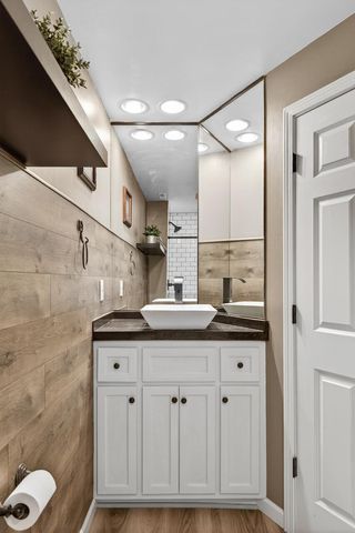 10597 61st Street NE, Albertville, MN 55301