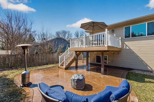 10597 61st Street NE, Albertville, MN 55301