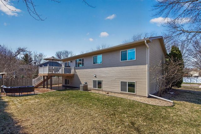 10597 61st Street NE, Albertville, MN 55301