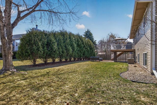 10597 61st Street NE, Albertville, MN 55301