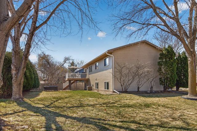 10597 61st Street NE, Albertville, MN 55301