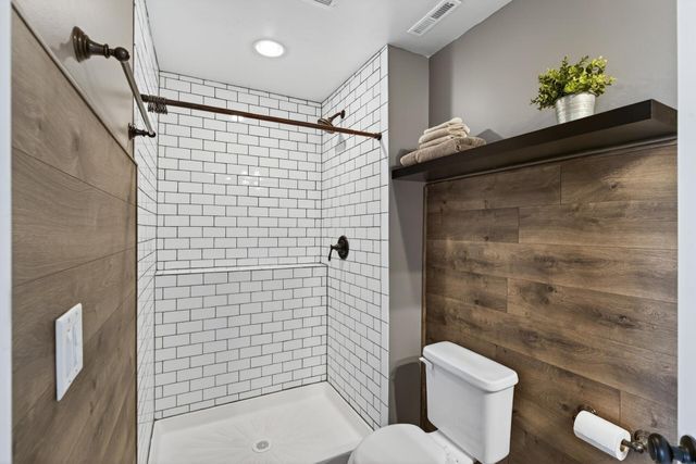 10597 61st Street NE, Albertville, MN 55301