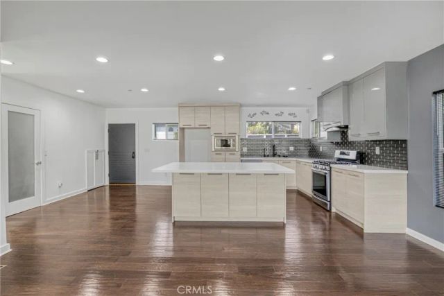 3439 Winslow, Los Angeles, CA 90026