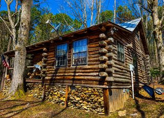 1593 Blackberry Mountain Road, Ellijay, GA 30536